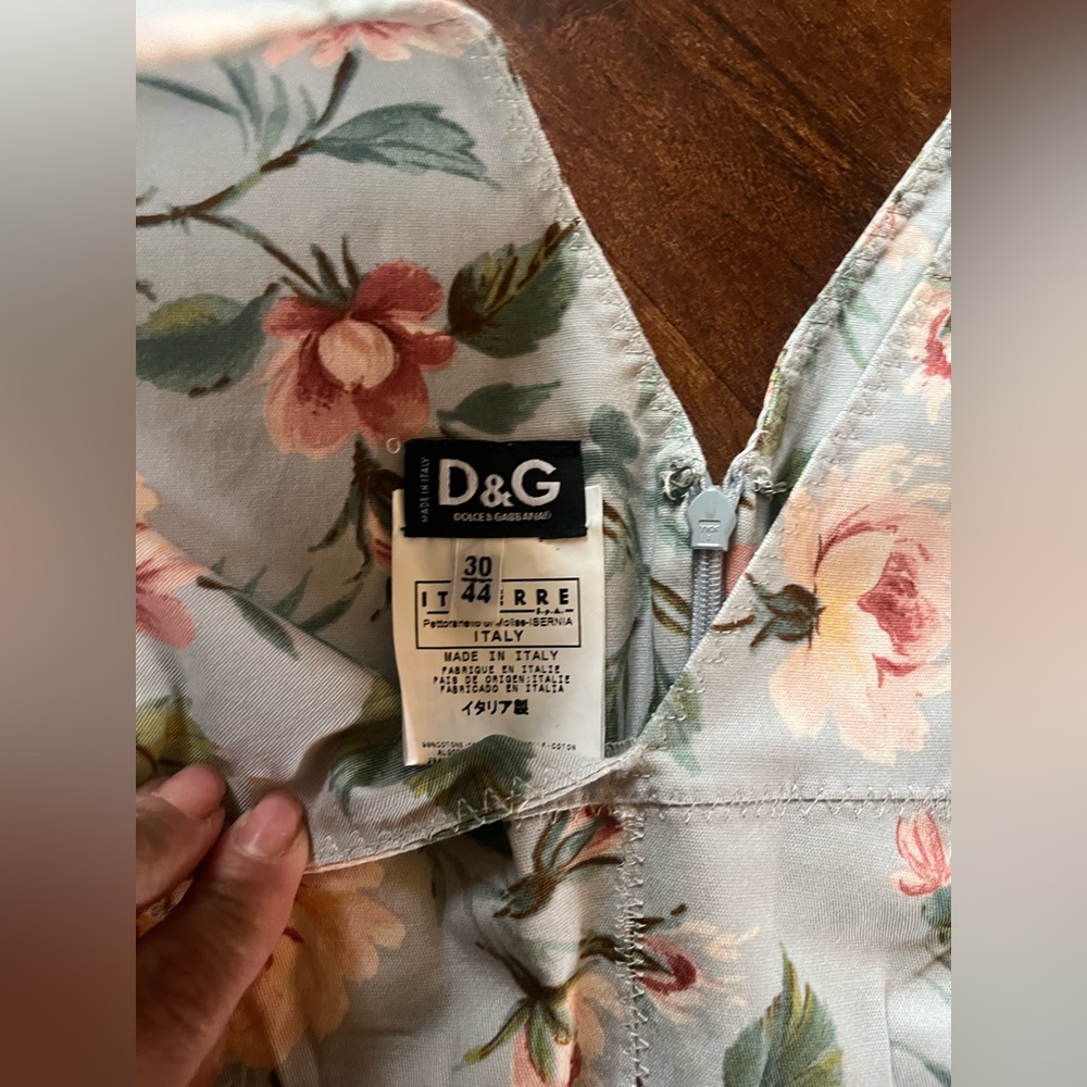 Dolce & Gabbana White Floral Midi Dress with Pink and Green Accents - Picture 6 of 16